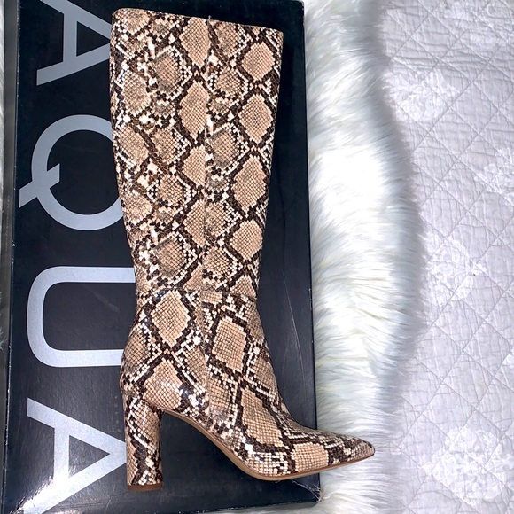 Aqua Private Label Women's Maria Snake Embossed Leather Block Heel Tall Boots - Picture 7 of 14